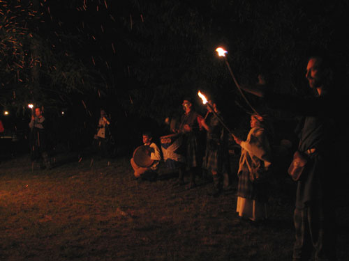 Preparazione all'accensione del Fuoco Sacro
